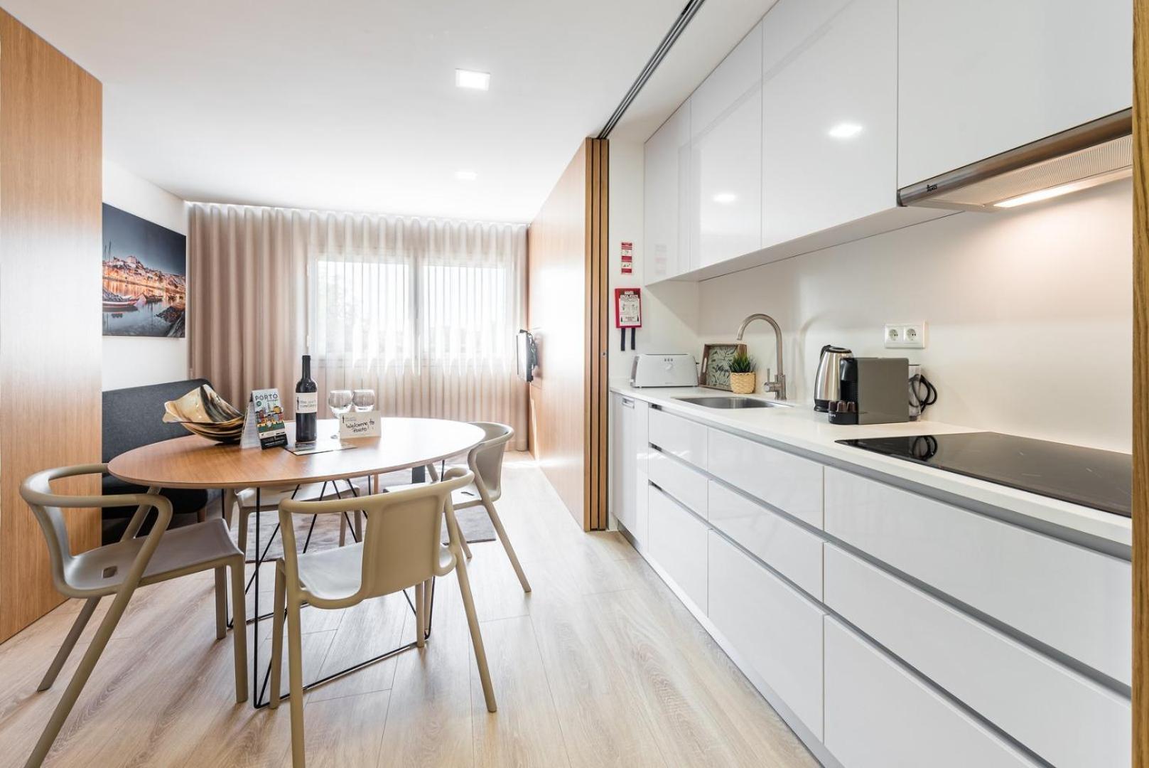 Guestready - Tigerlily Hotel Porto Bagian luar foto